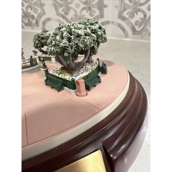 Disney Disney World Central Plaza Olszewski 1st‎ Edition COA - Picture 7 of 9